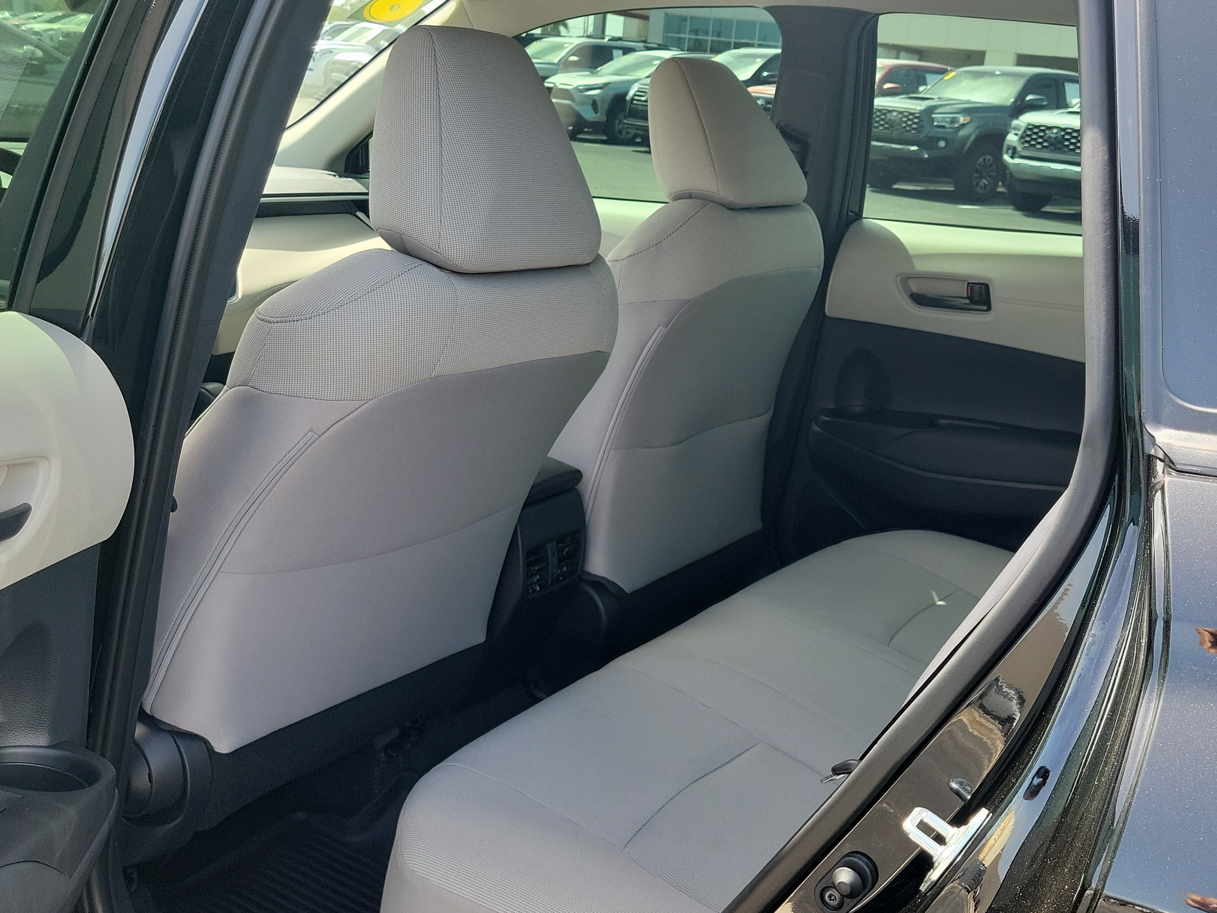 Used 2026 Jet Black Toyota L image 12