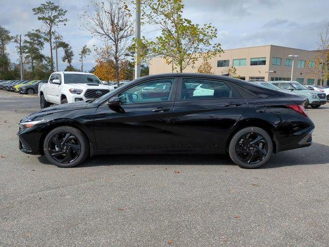 New 2026 Black Hyundai SEL Sport image 8