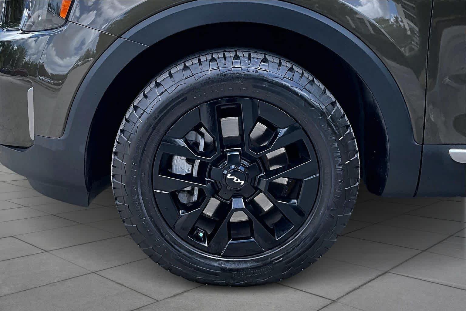 Used 2023 Dark Moss Kia SX X-Pro image 18