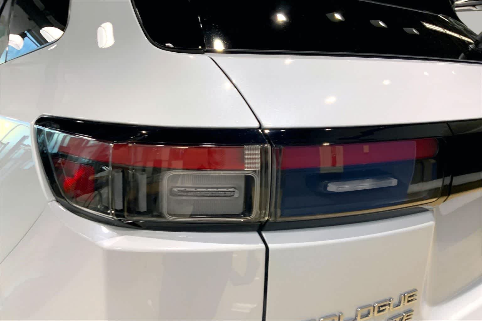 New 2026 Frostline White Pearl Honda Elite image 13