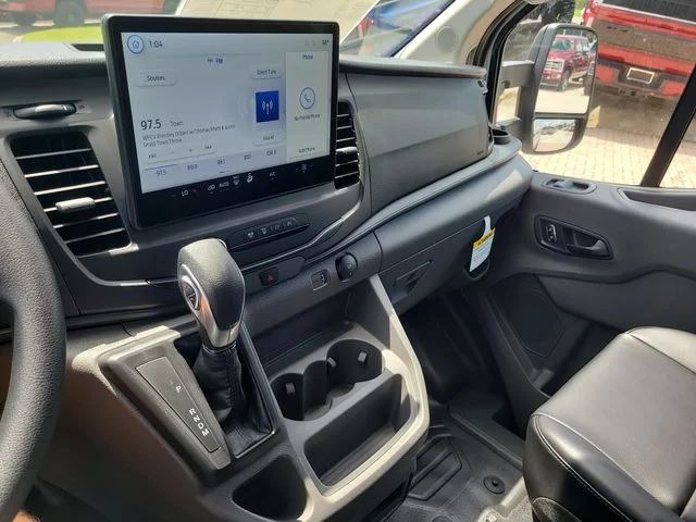 New 2026 Oxford White Ford Base image 20