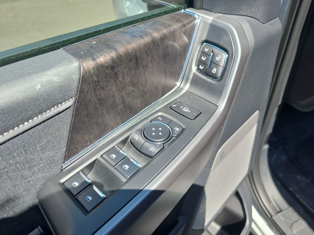 New 2026 White Ford Lariat image 15