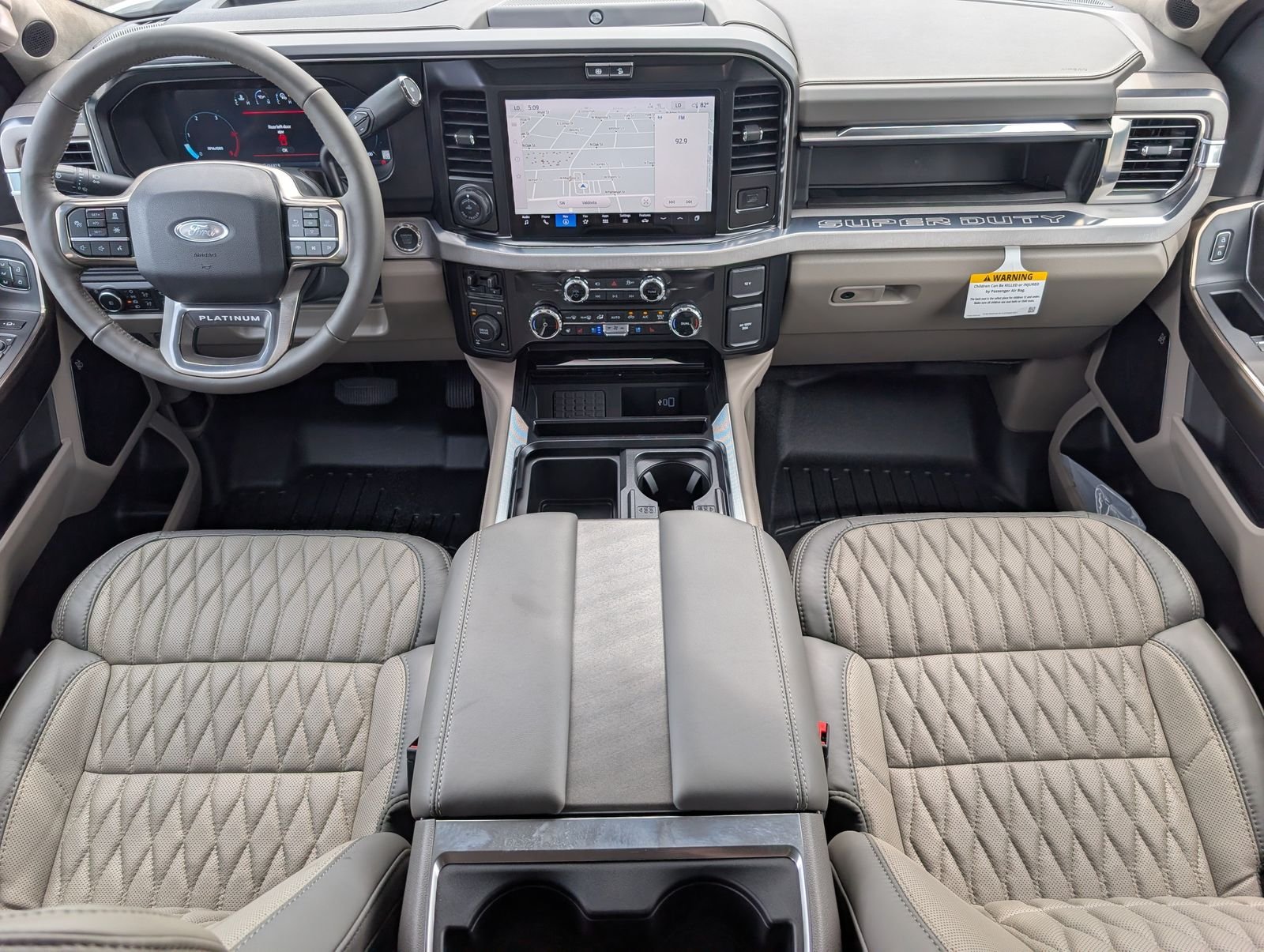 New 2026 Star White Metallic Tri-Coat Ford Platinum image 5