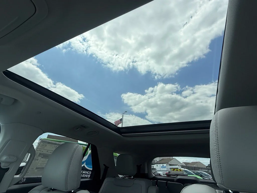 New 2026 Vapor Blue Metallic Ford Active image 31