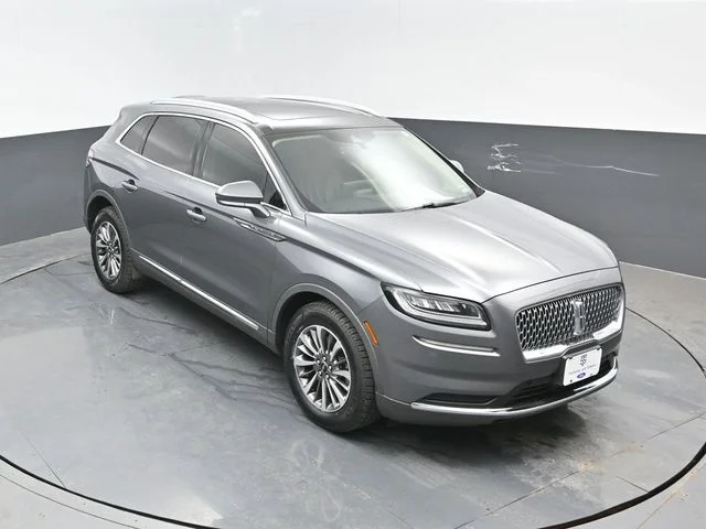 Used 2022 Gray Metallic Lincoln Reserve image 19