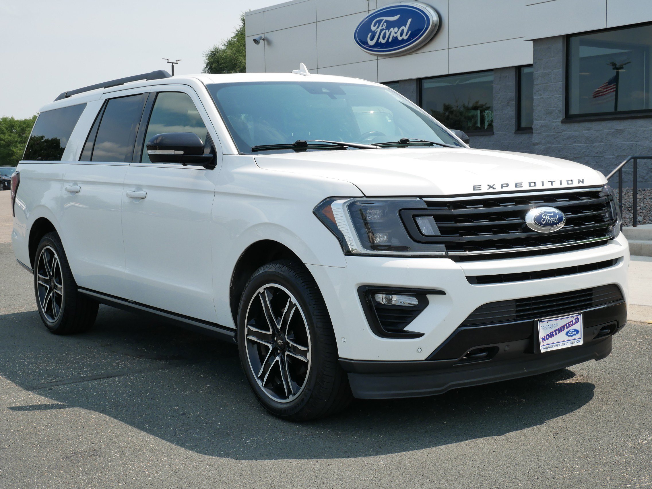 Used 2020 Ford Expedition Limited with VIN 1FMJK2AT9LEA86446 for sale in Northfield, Minnesota