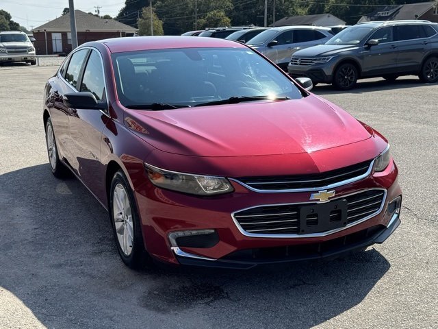2017 Chevrolet Malibu 1LT photo 4