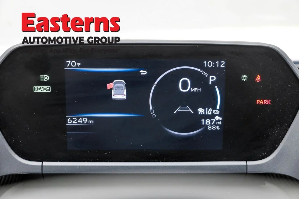 Used 2024 Red Toyota XLE image 17