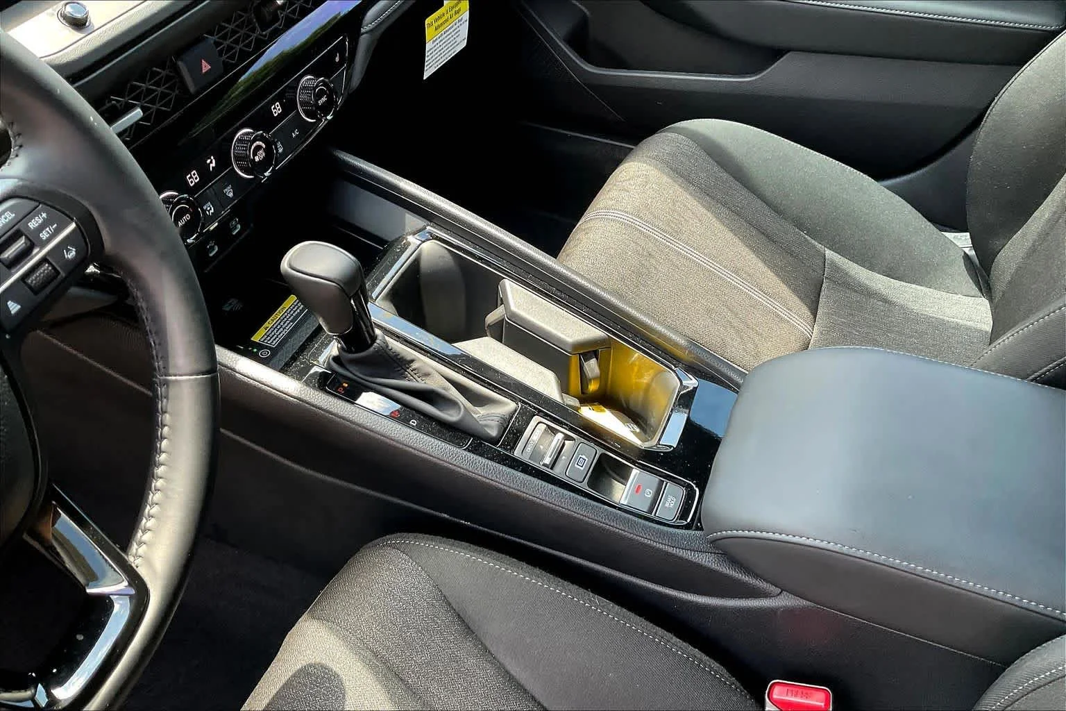 Used 2025 Platinum White Pearl Honda Sport image 12