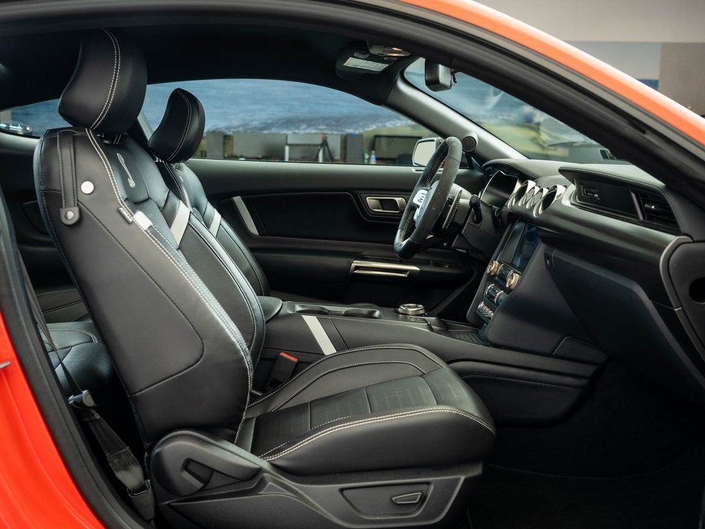 Used 2022 Orange Ford Shelby GT500 image 20