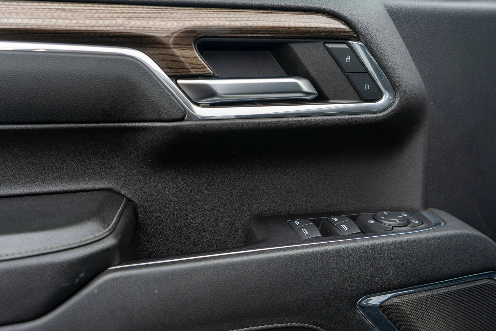 2024 Chevrolet Silverado 1500 RST - Photo 14