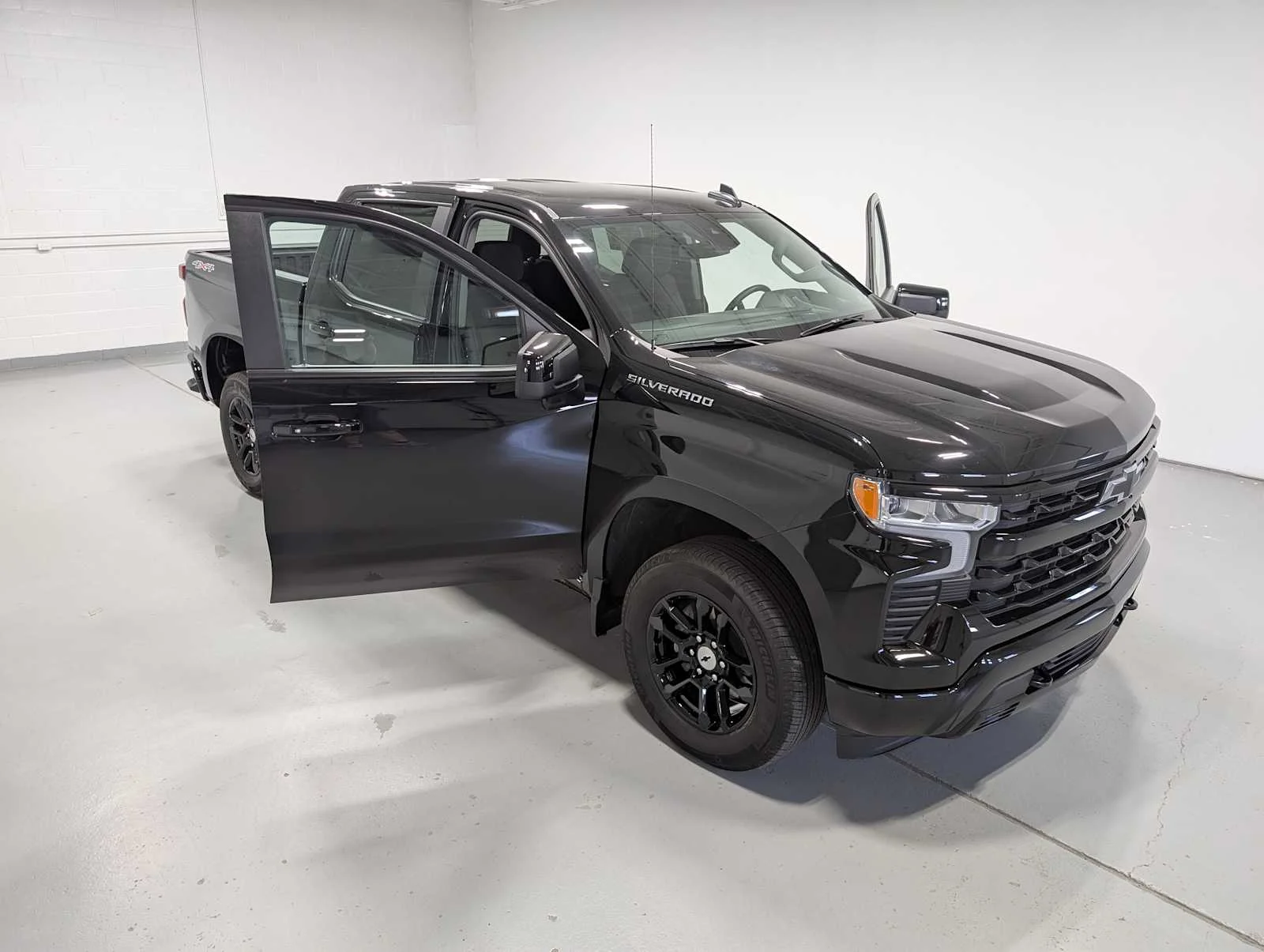 Used 2026 Black Chevrolet RST image 15