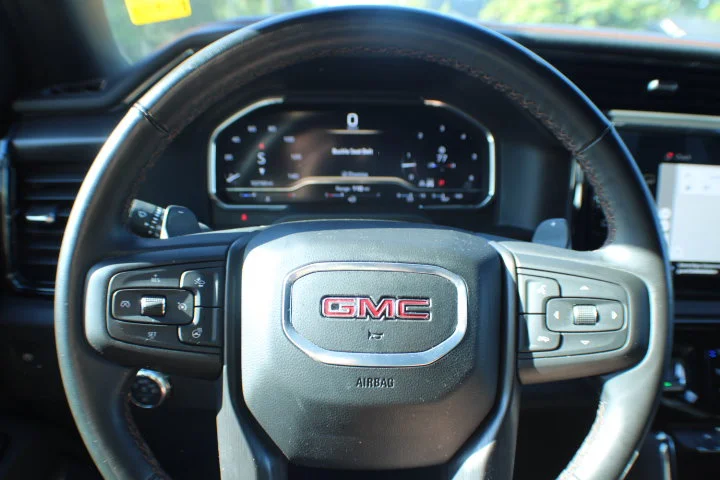 2024 GMC Sierra 1500 AT4 - Photo 10