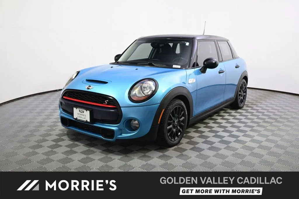 2017 MINI Cooper S 4 Door's photo