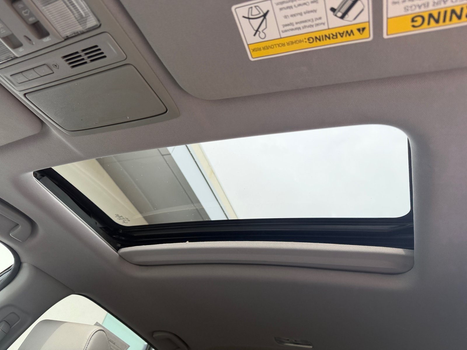 Used 2017 Gray Honda EX-L image 27