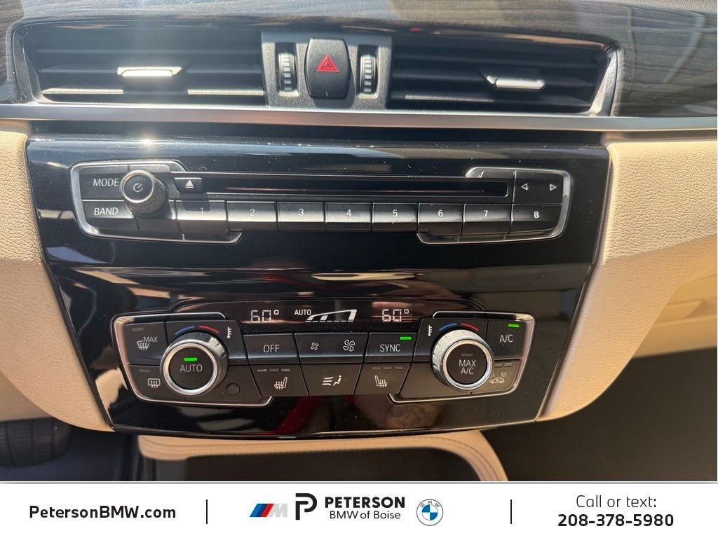 Used 2018 Blue BMW xDrive28i image 26