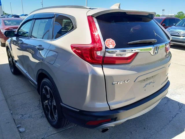 Used 2019  Honda Touring image 7