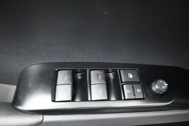 Used 2026  Toyota SE image 14