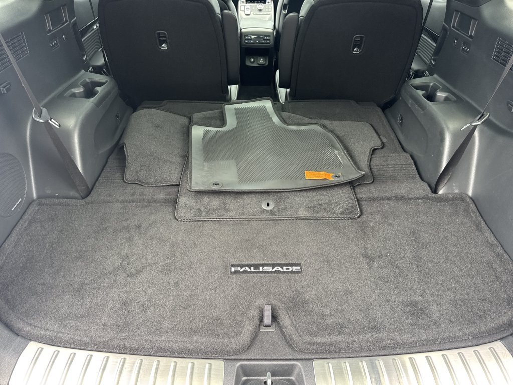 Used 2024 Black Hyundai Calligraphy Night Edition image 18