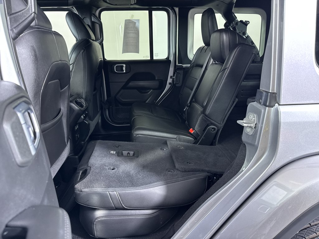 2021 Jeep Wrangler Unlimited Sahara Altitude - Photo 9