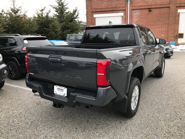 2026 Toyota Tacoma SR5 - Photo 7