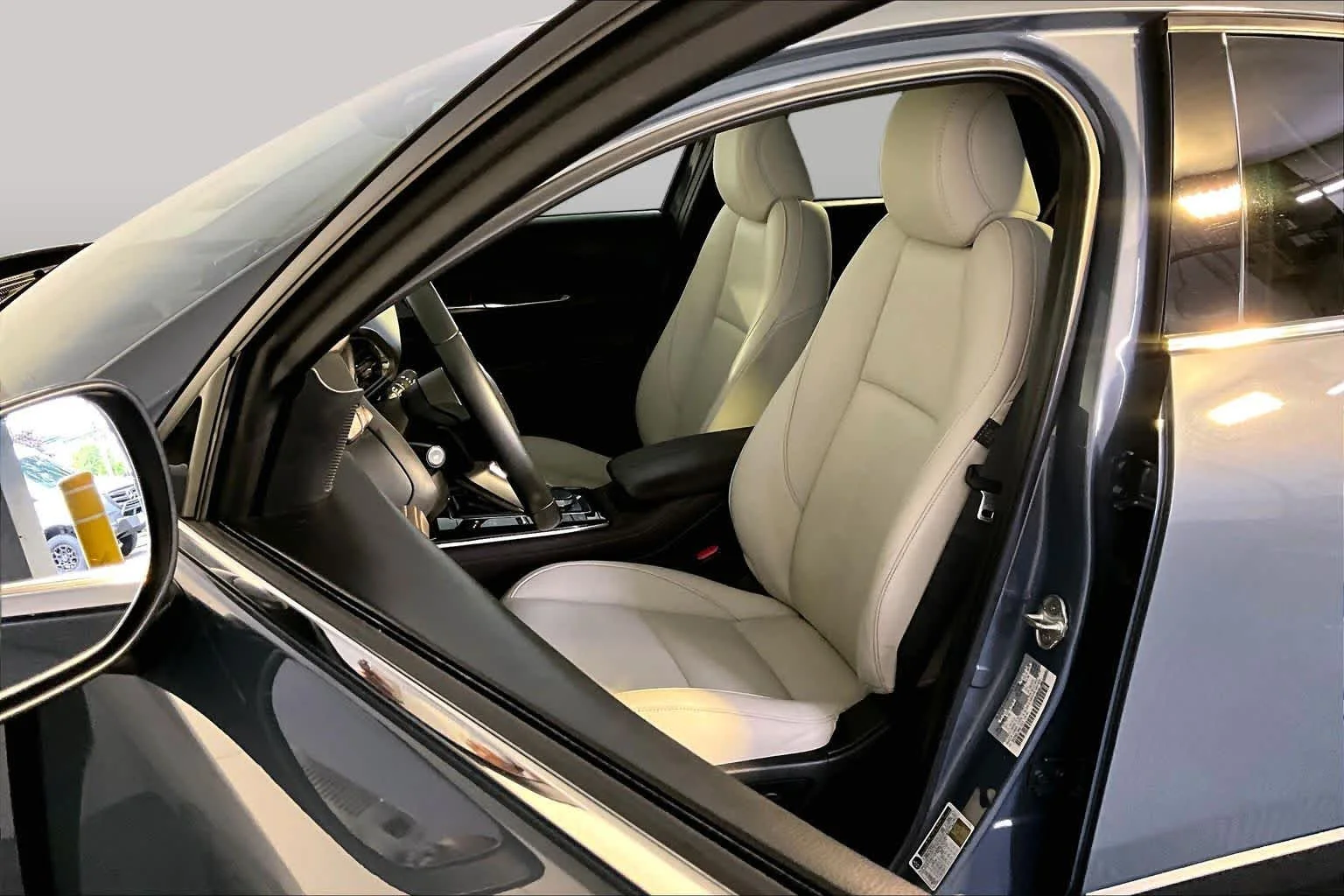 Used 2021 Polymetal Gray Metallic Mazda Premium image 9