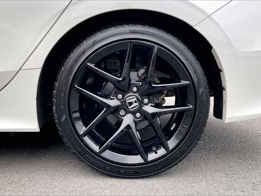 Used 2024 Platinum White Honda Sport image 7