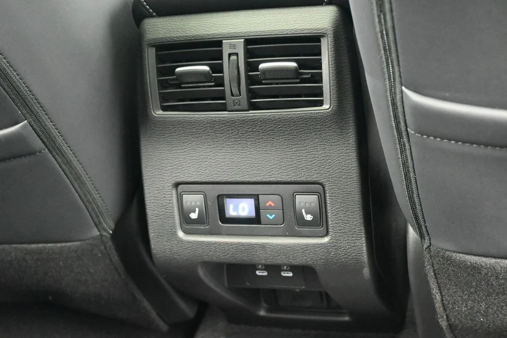 New 2026 Graphite Gray Mitsubishi BLACK EDITION S-AWC image 40