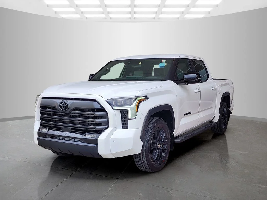 2026 Toyota Tundra Limited - Photo 6