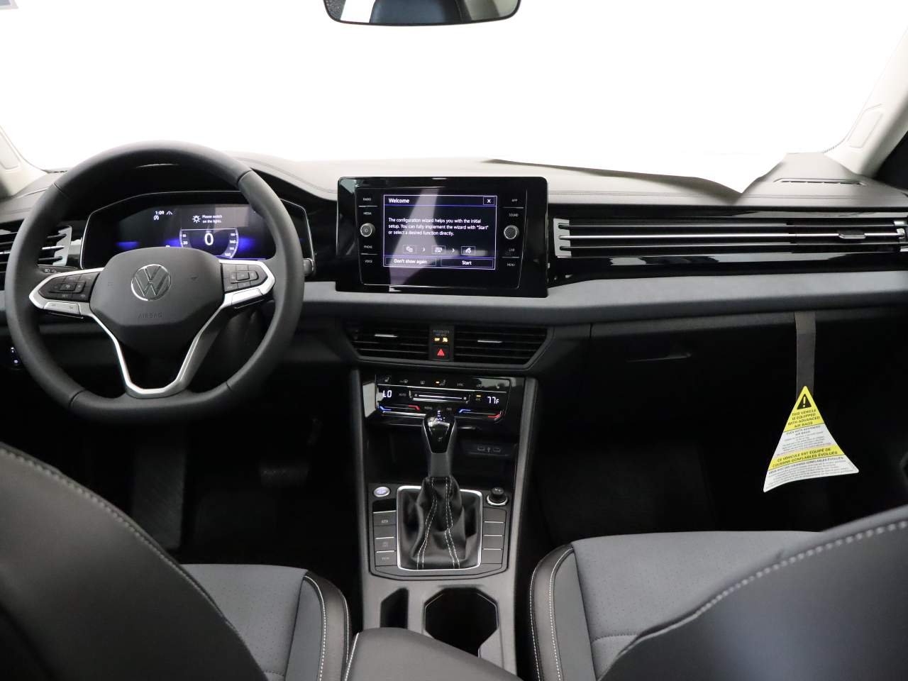 2026 Volkswagen Jetta SE - Photo 12