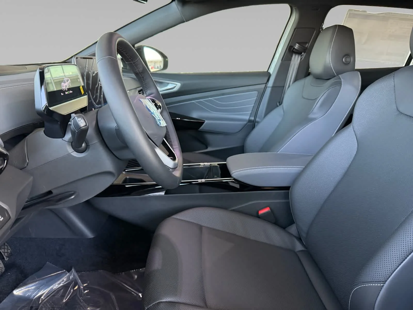 New 2026 Silver Mist Metallic Volkswagen Pro S image 9