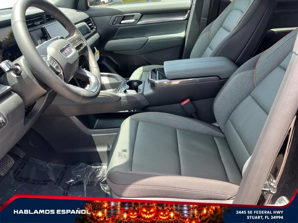 2026 GMC Terrain AT4 - Photo 9