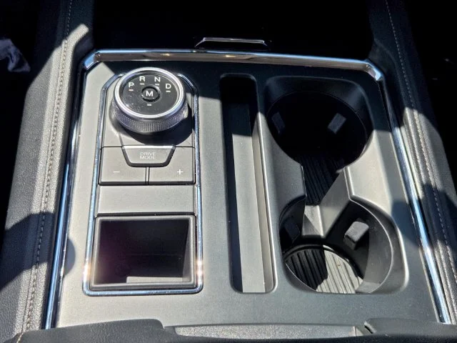 Used 2024 White Ford XLT image 18