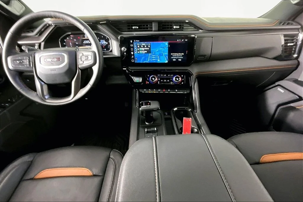 Used 2026 White GMC AT4 image 8