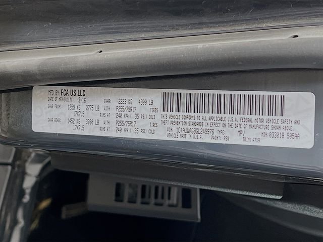 2016 Jeep Wrangler Sport S - Photo 11