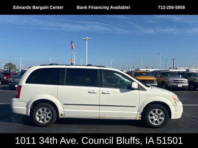 2010 Chrysler Town & Country Touring