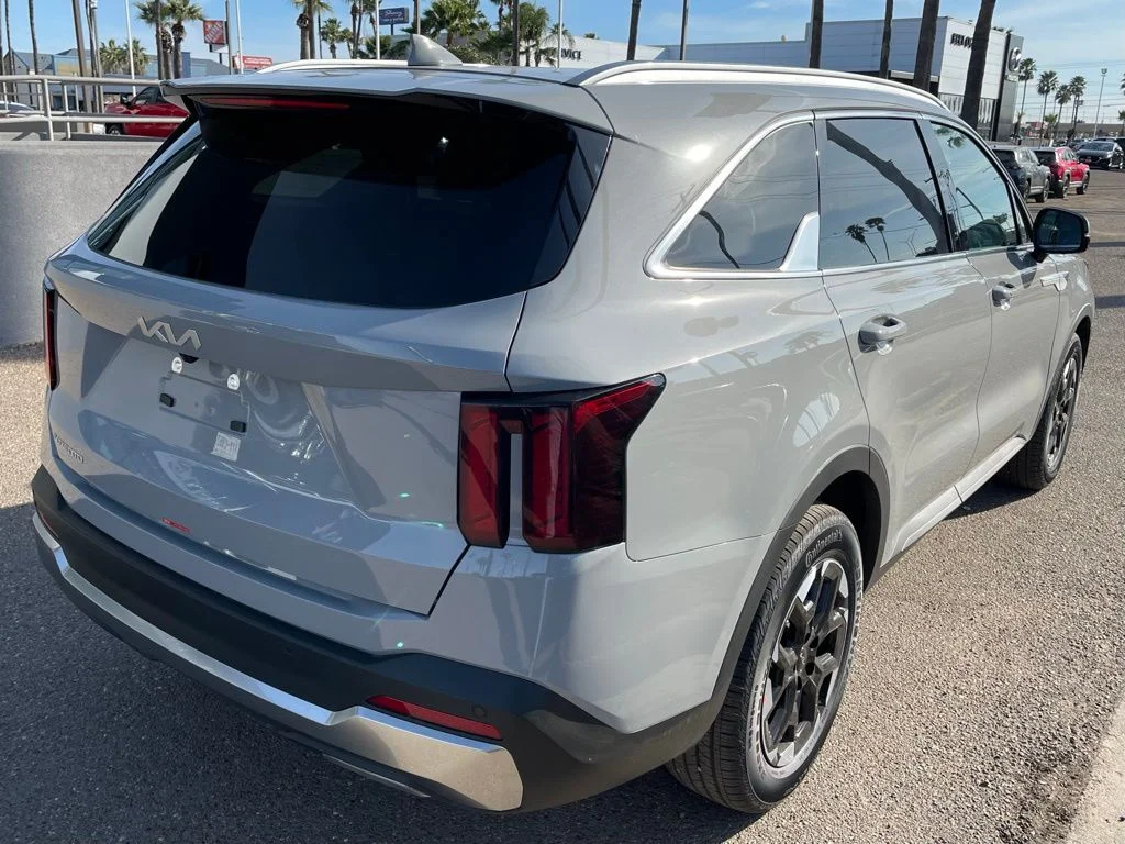 New 2026 Gray Kia S image 9