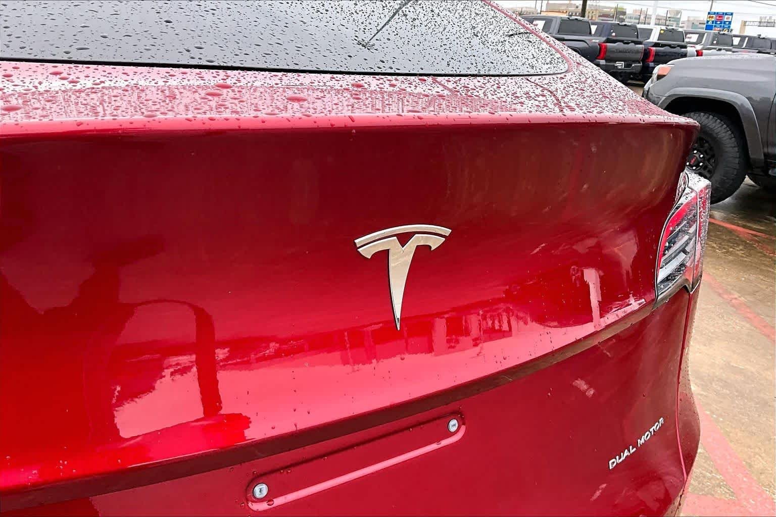 Used 2024 Ultra Red Tesla Long Range image 30