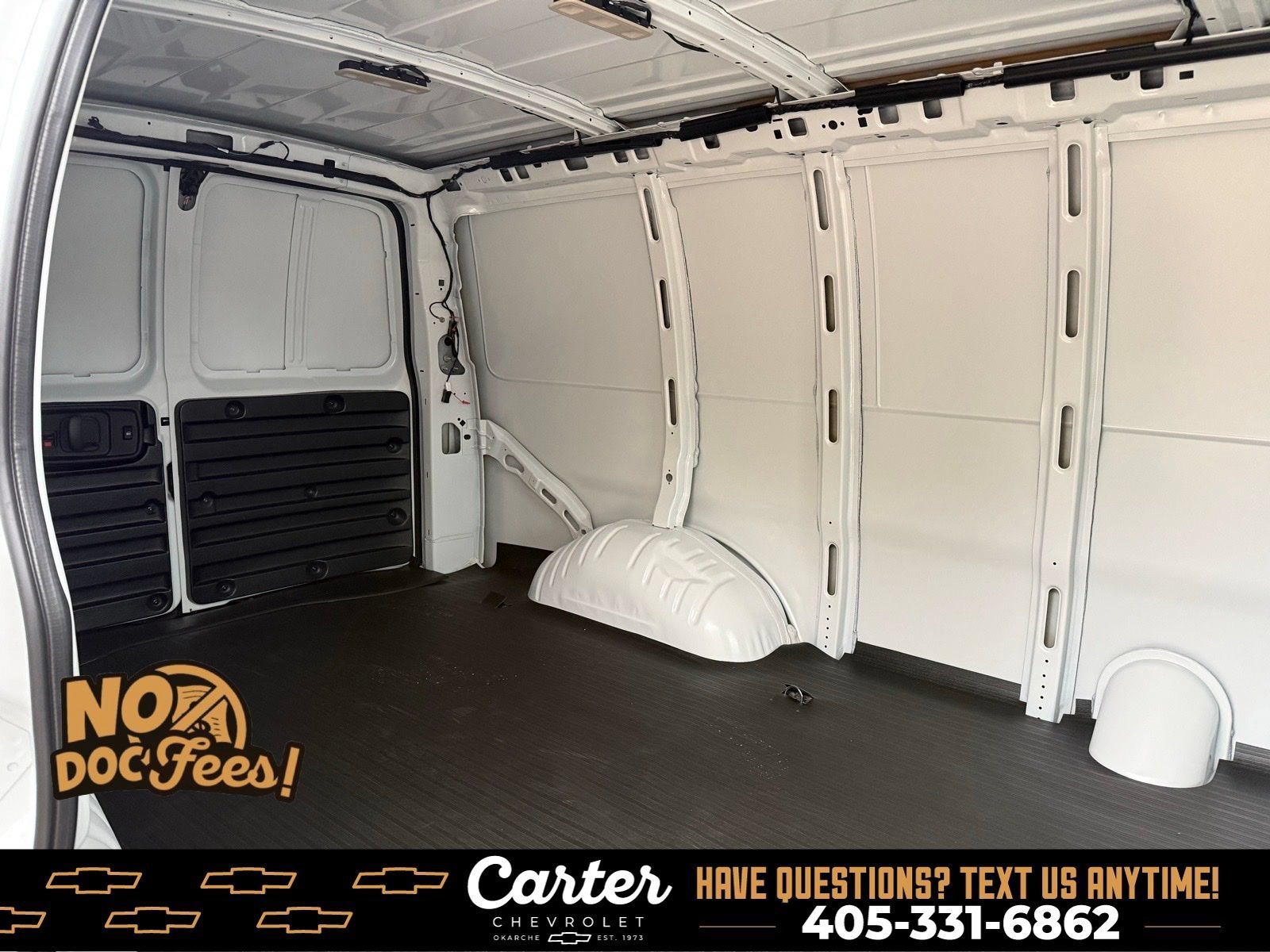 2025 Chevrolet Express Cargo Work Van - Photo 26