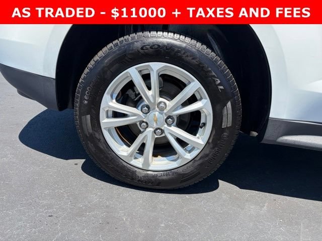 Used 2017 SUMMIT WHITE Chevrolet LT image 7