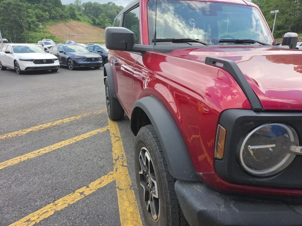 Used 2025 Red Ford Base image 5
