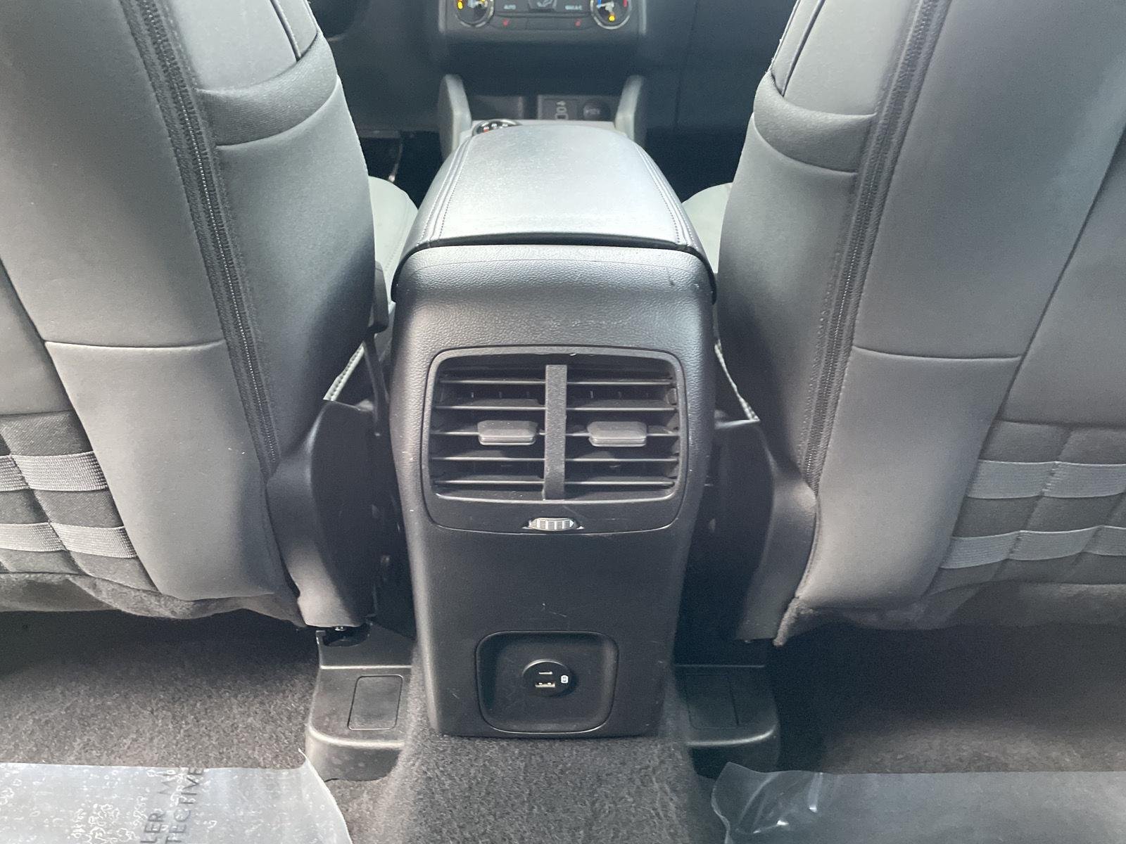 Used 2024 Cactus Gray Ford Big Bend image 24
