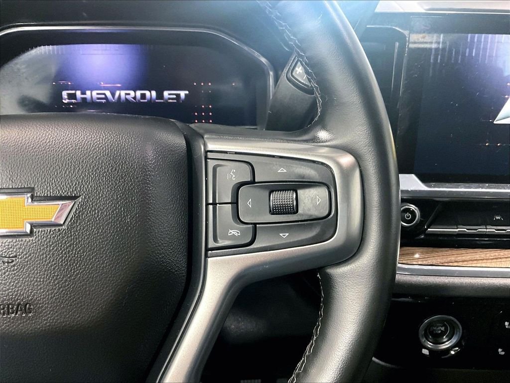 Used 2024 Black Chevrolet LT image 22