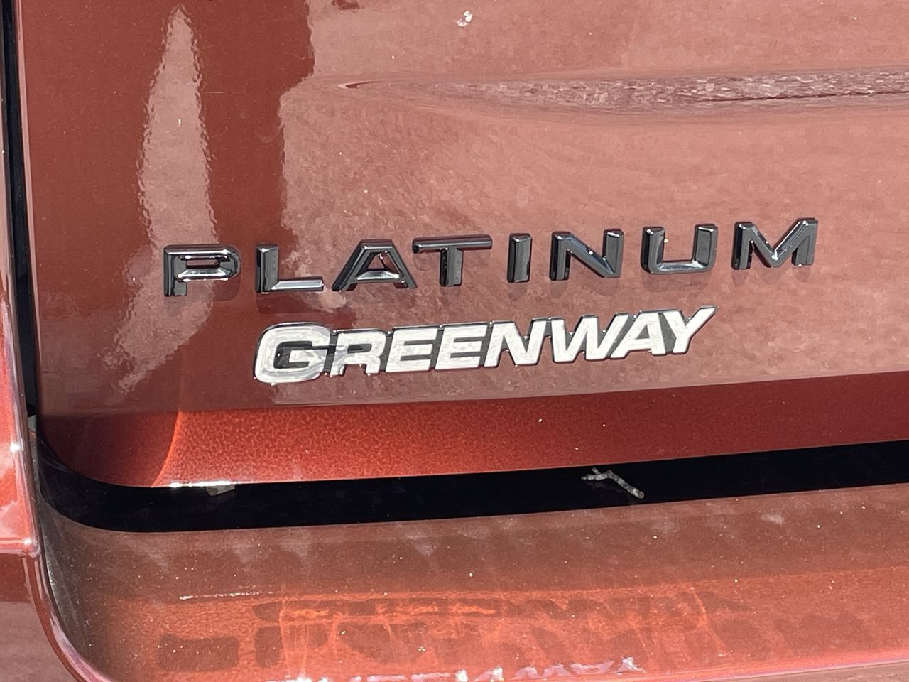New 2027 Bronze Fire Metallic Tinted Clearcoat Ford Platinum image 9