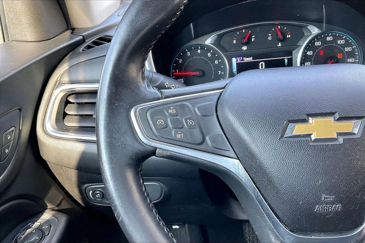 Used 2018 Blue Chevrolet LT image 29