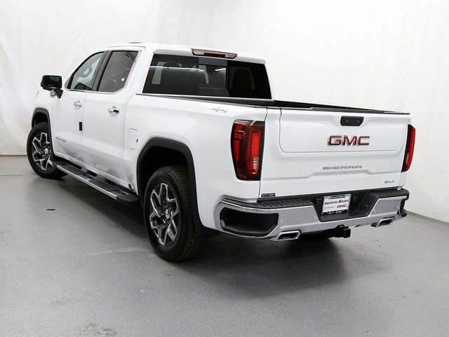 2026 GMC Sierra 1500 SLT - Photo 10