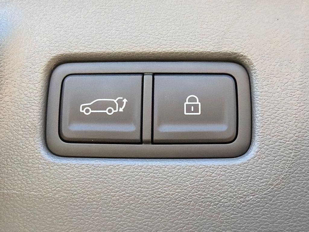 2026 Hyundai Santa Fe SE - Photo 19