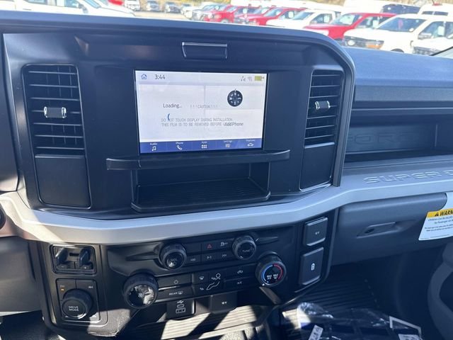 New 2026 Oxford White Ford F-350® XL image 9
