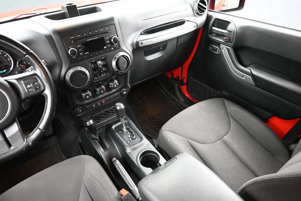 Certified Used 2018 Red Jeep Unlimited Sport image 15