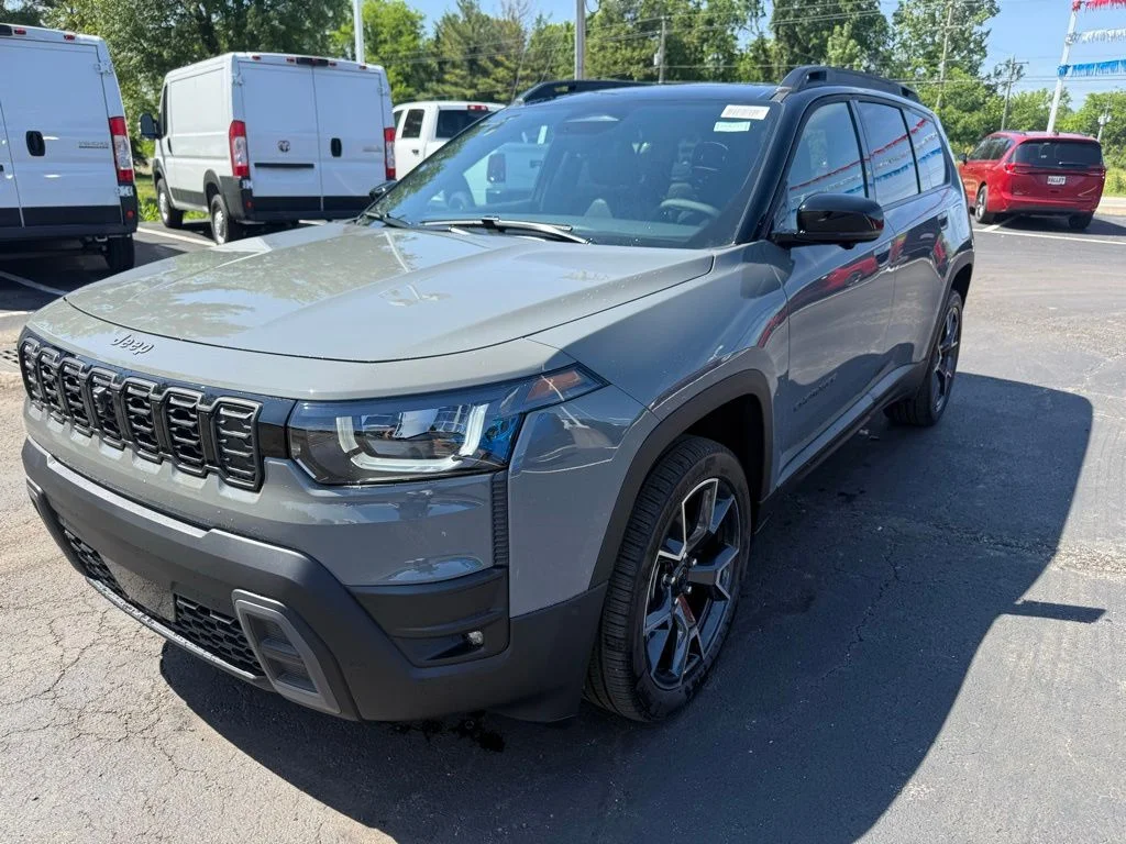 New 2026 Sting-Gray Clear-Coat Exterior Paint Jeep Overland image 8